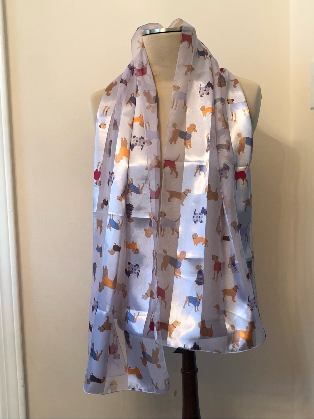 VTG Nature's Wonders Best Dressed Dogs Silk Feel Striped Scarf Y2K Novelty Gift